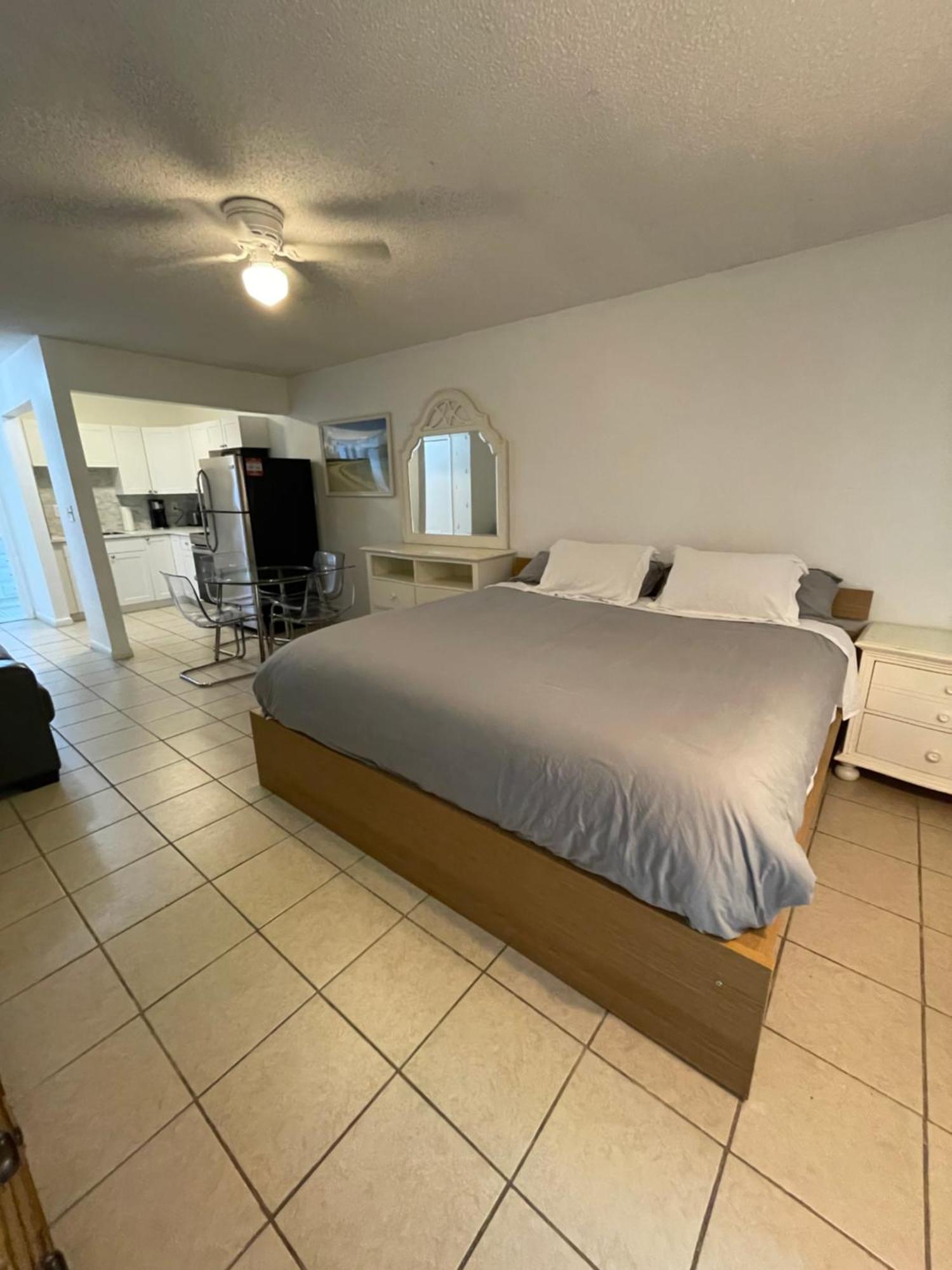 Cozy Downtown Apartments On Water Fort Lauderdale Exterior photo